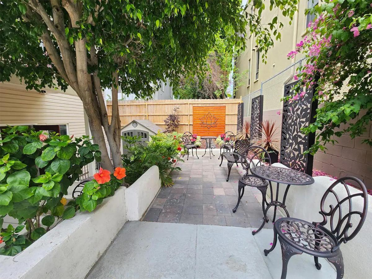 Somerset Hotel San Diego Exterior photo